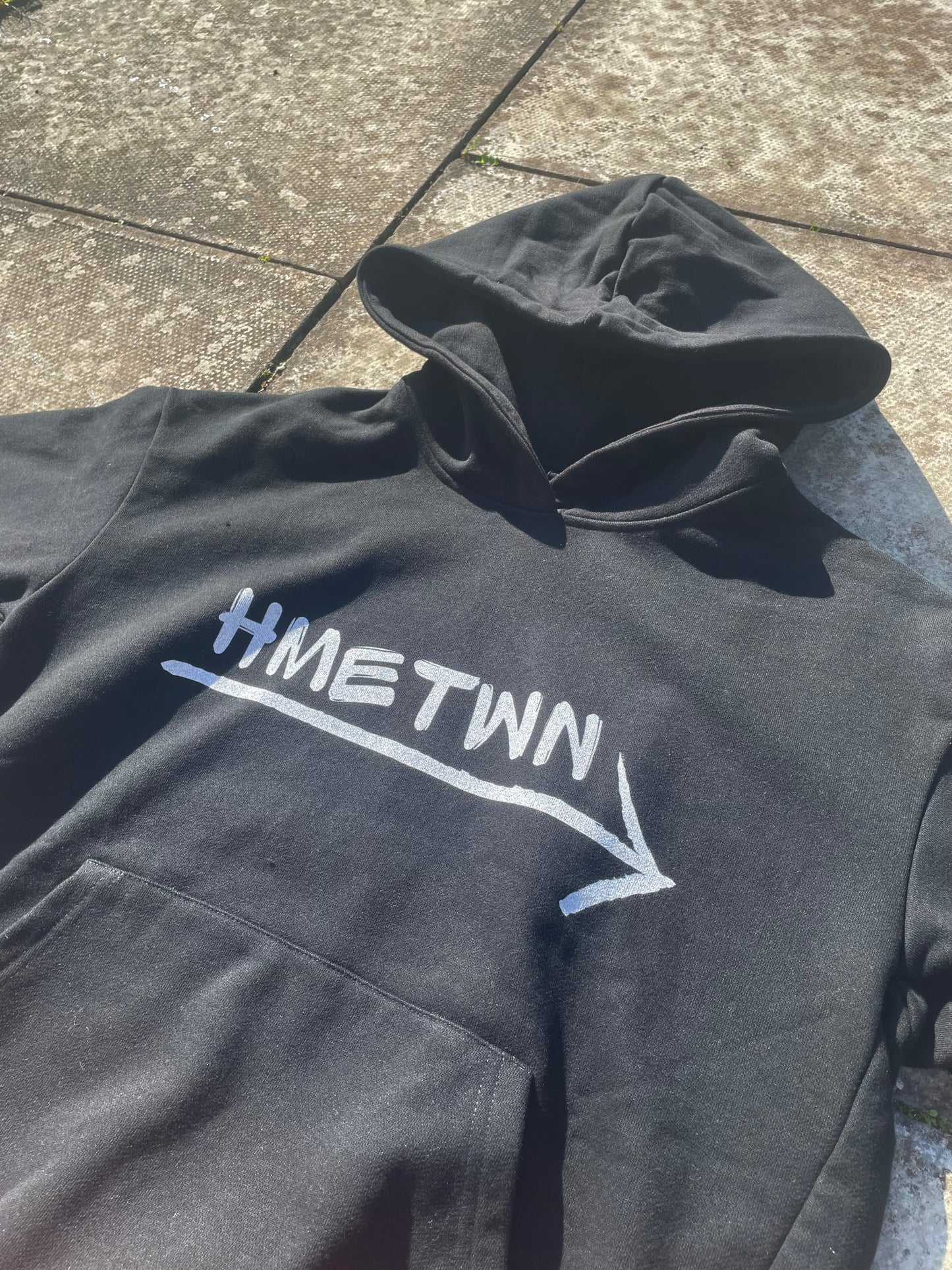 Arrow Logo Hoodie *BLACK*